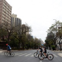 Previsão é de temperaturas baixas e possibilidade de chuva em BH