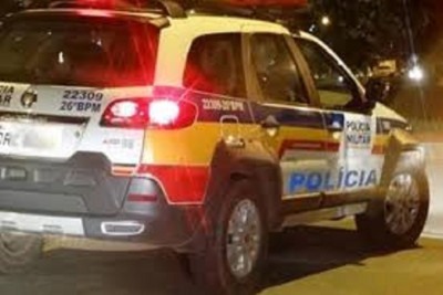 Guerra do tráfico e vingança são as duas hipótese levantadas para a morte em Neves -  (crédito: PMMG)