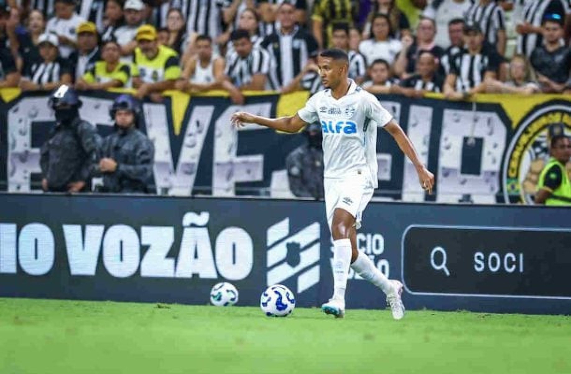 André Henrique pede atenção ao Grêmio após goleada André Henrique pede atenção ao Grêmio após goleada