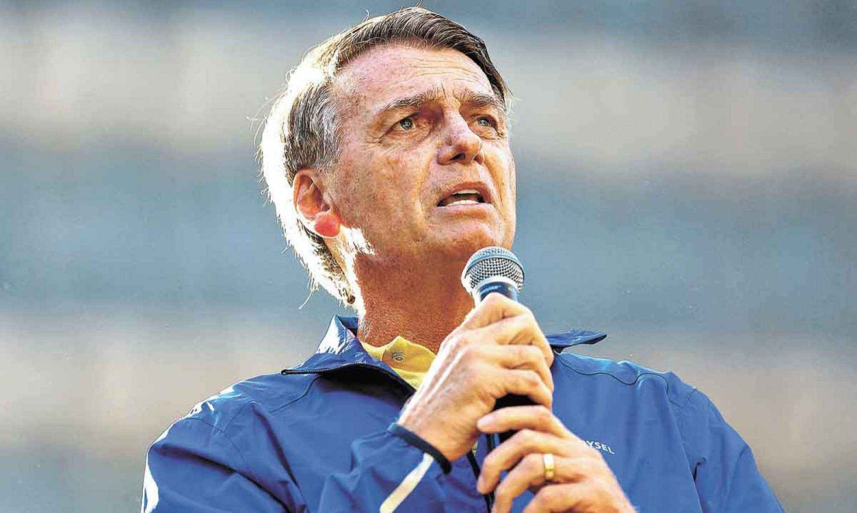 Jair Bolsonaro recebe ajuda de Trump, mas seu destino no Brasil independe do chefe da Casa Branca
- (crédito: MIGUEL SCHINCARIOL/AFP) Jair Bolsonaro recebe ajuda de Trump, mas seu destino no Brasil independe do chefe da Casa Branca
- (crédito: MIGUEL SCHINCARIOL/AFP)