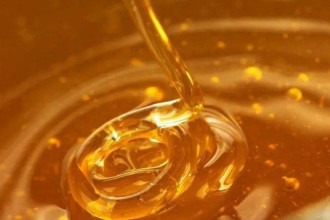 O segredo do mel para permanecer bom para consumo por mais tempo que qualquer outro alimento