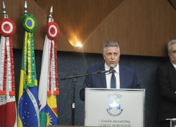 Damião durante cerimônia de posse na Câmara Municipal. Relação entre os poderes em BH ganha novo capítulo com projetos para empréstimos  -  (crédito: Alexandre Guzanshe/EM/D.A. Press)