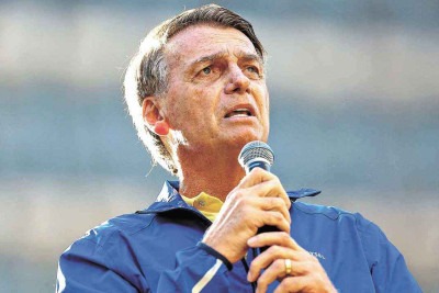 Jair Bolsonaro recebe ajuda de Trump, mas seu destino no Brasil independe do chefe da Casa Branca

 -  (crédito: MIGUEL SCHINCARIOL/AFP)