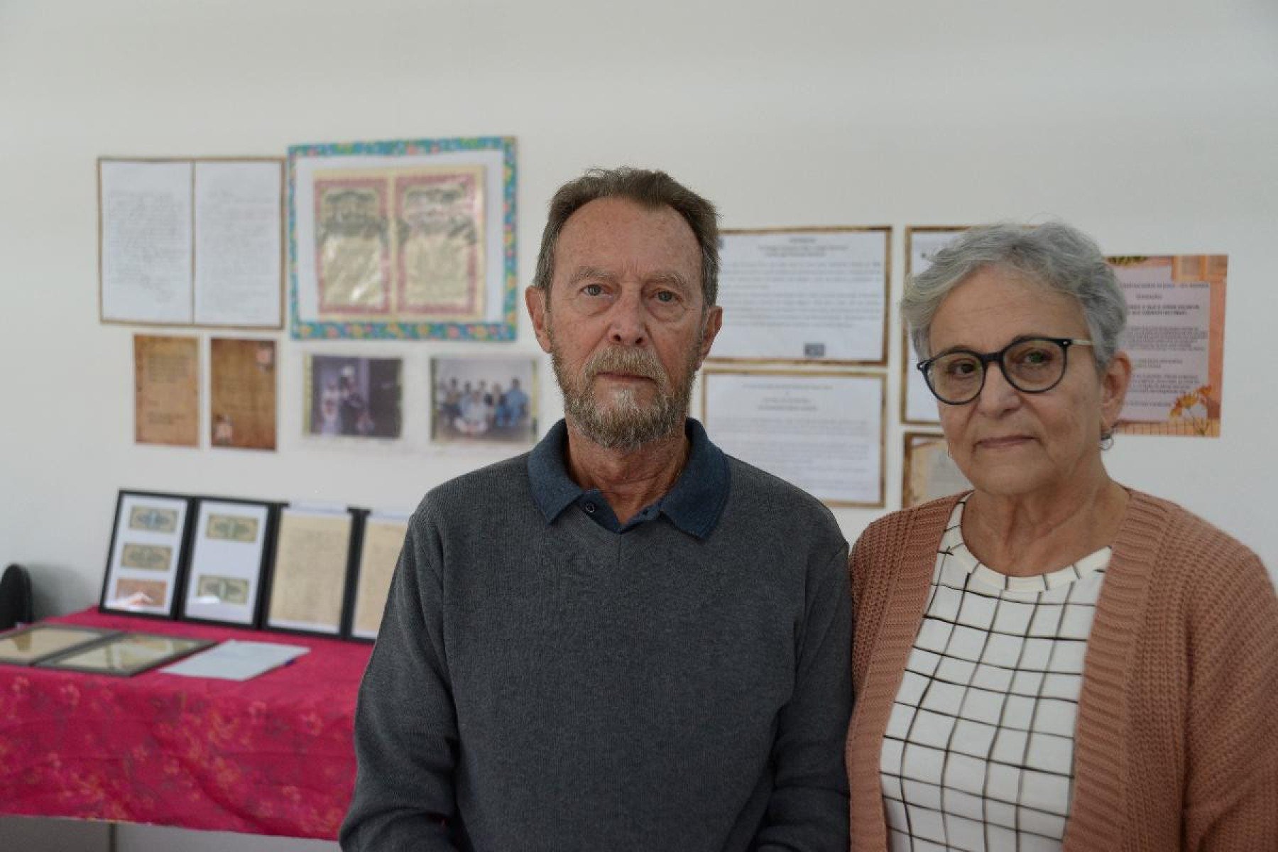 Gentil de Azevedo Silva (filho do casal que trocava as cartas) e sua esposa, ha 50 anos, Angela Maria de Azevedo Silva-Tulio Santos/EM/D.A.Press