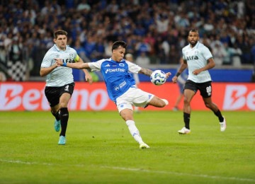 Artilheiro do Campeonato Brasileiro, com 11 gols, o atacante cruzeirense Kaio Jorge vem sendo cotado na Seleção Brasileira e desperta a cobiça de grandes clubes europeus -  (crédito: Alexandre Guzanshe/EM/D.A. Press)