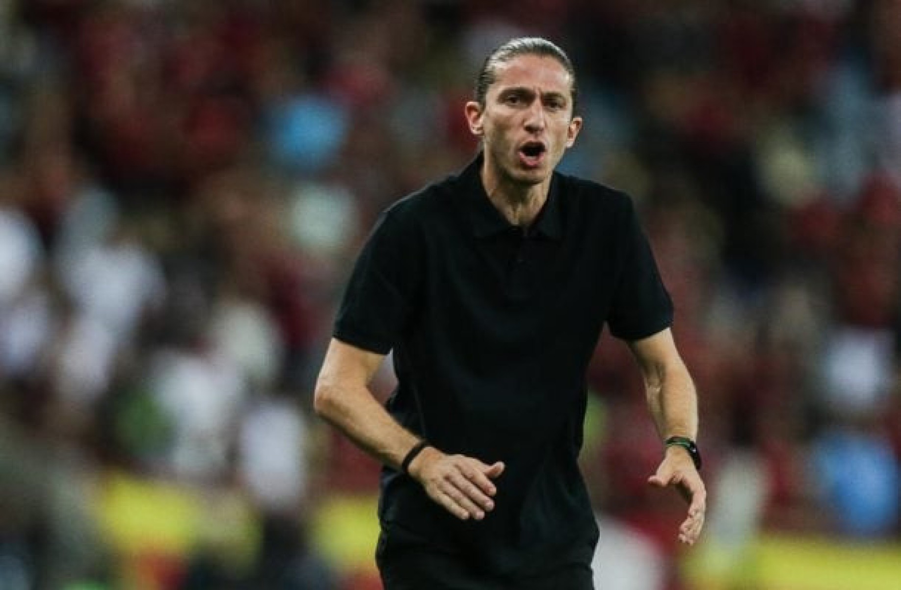 Ex-técnico reprova críticas de Filipe Luís a Pedro no Flamengo: ‘Assuntos resolvidos internamente’ Ex-técnico reprova críticas de Filipe Luís a Pedro no Flamengo: ‘Assuntos resolvidos internamente’