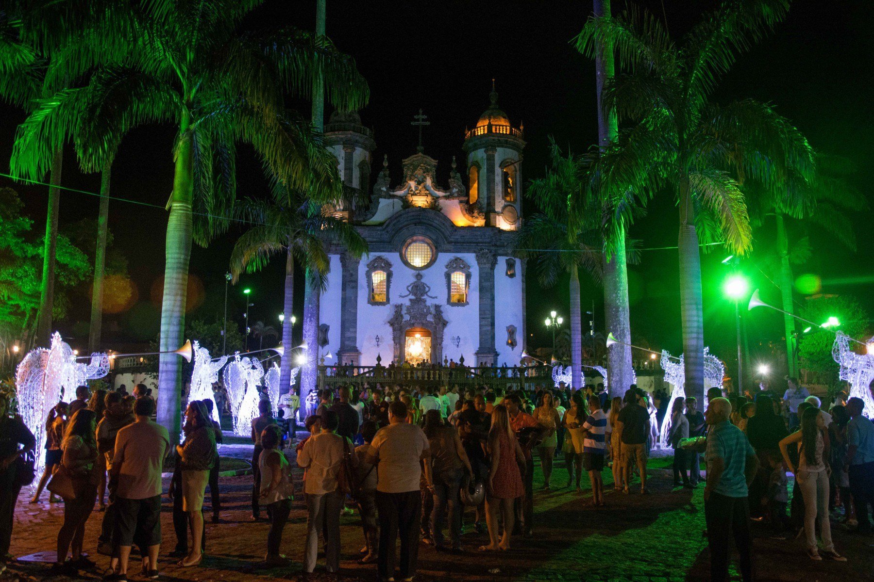  Credito Thiago Morandi/ Divulgacao - Iluminacao de Natal em Sao Joao del-Rei (2014)
      Caption - - Thiago Morandi 