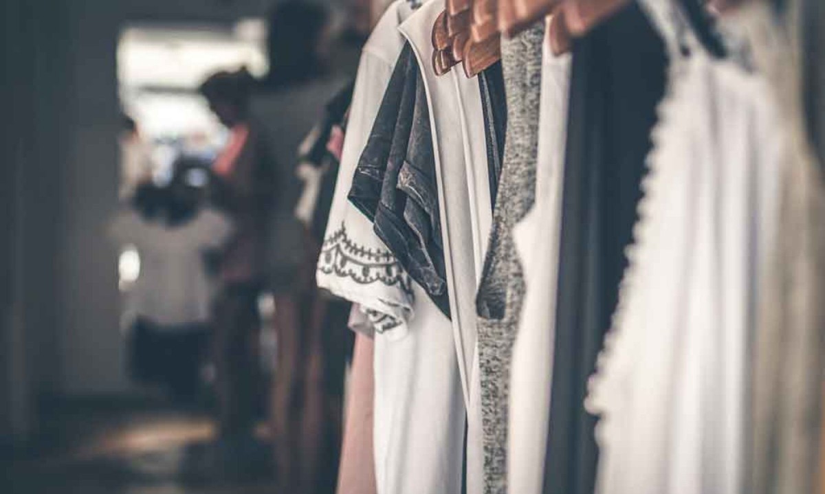 Lojas cortam um dobrado para manter as portas abertas
- (crédito: Pixabay/divulgação) Lojas cortam um dobrado para manter as portas abertas
- (crédito: Pixabay/divulgação)