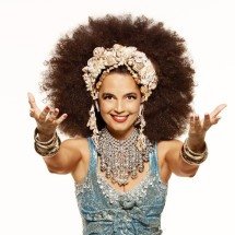 Atriz Emanuelle Araújo, emocionada, estreia como Clara Nunes em BH - Priscila Prade/divulgação