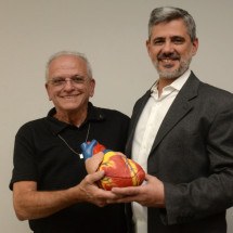 Cirurgia cardíaca menos invasiva é pouco agressiva, com melhores resultados