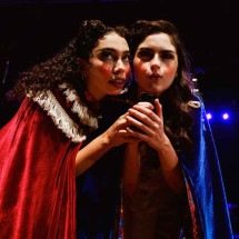 "Um homem célebre" adapta contos de Machado de Assis para o palco - @calixx.to/divulgação