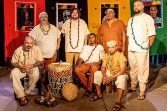 Banda sete-lagoana Congadar faz show em BH para lançar o terceiro álbum