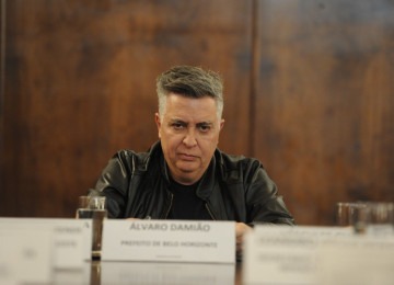 Prefeito de Belo Horizonte, Álvaro Damião, em cerimônia na Prefeitura de BH  -  (crédito: Alexandre Guzanshe/EM/D.A. Press)