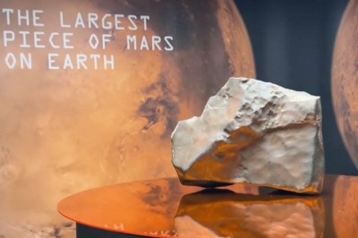O maior meteorito marciano já encontrado na Terra foi leiloado por US$ 5,3 milhões (cerca de R$ 29 milhões) pela Sotheby’s, em Nova York. -  (crédito: Reprodução/TV Band)