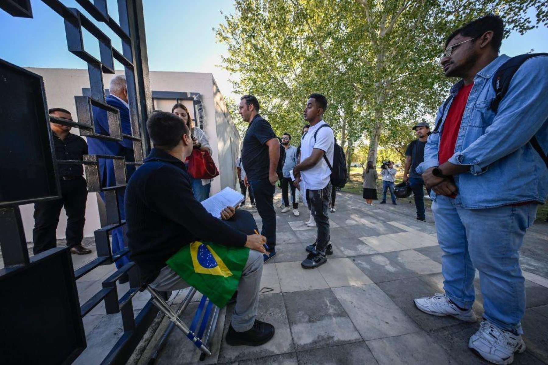 Imigrar para Portugal ficou mais difícil para brasileiros? Entenda nova lei aprovada no país - Getty Images