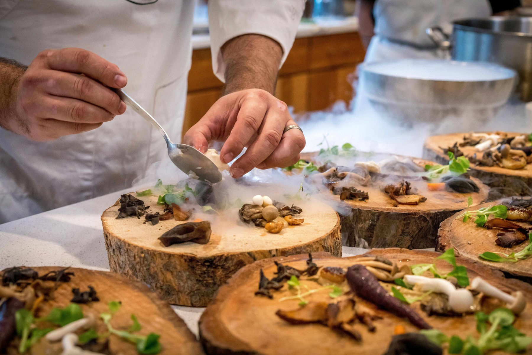 Para quem gosta de acompanhar o universo dos realities gastronômicos, veja os principais títulos que marcam presença na TV brasileira. Confira a seguir-Reprodução/Pexels