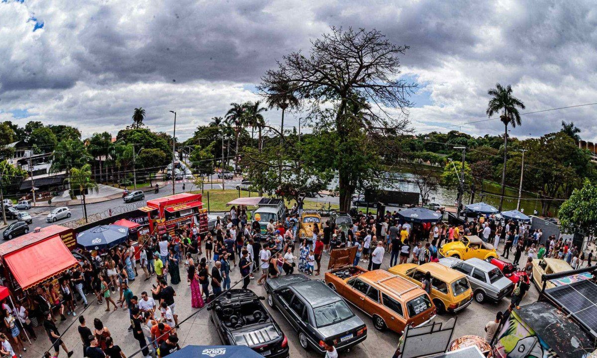 Encontro de carros em BH -  (crédito: Reprodução/Fernando Alves)