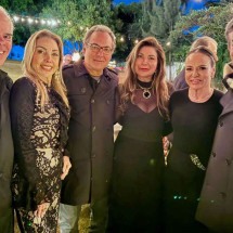 Nelson Carneiro Costa e Fernanda, Nelson e Roberta Correa, Patrícia Dias e Maurício Ribeiro


0303 - -  (crédito: Isabela Teixeira da costa/em/d. a press)