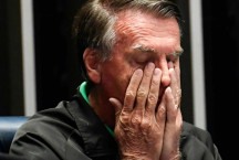 Processo do golpe e Trump levam bolsonarismo ao seu pior momento