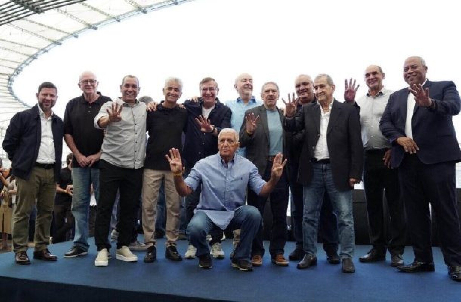 ??dolo do Fluminense, Parreira coloca os pés na Calçada da Fama do Maracanã