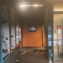 Homem é preso suspeito de incendiar quatro agências bancárias em BH   - Edésio Ferreira/EM/D.A Press