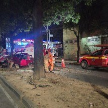 Morre jovem envolvido em acidente na Avenida Barão Homem de Melo, em BH - CBMMG/Divulgação