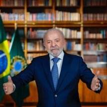Lula chama de arbitrária proibição de ministros do STF entrarem nos EUA