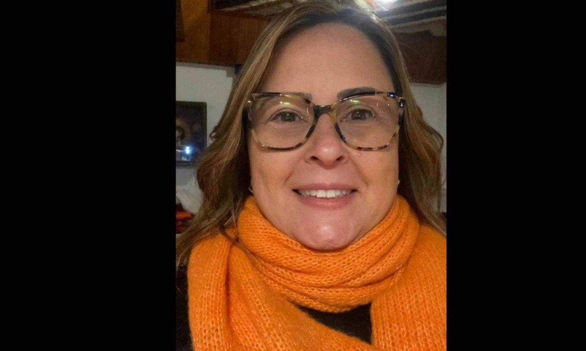Familiares e amigos buscavam informa&ccedil;&otilde;es sobre a professora de hist&oacute;ria Soraya Tatiana Bonfim Fran&ccedil;a, que estava desaparecida desde a &uacute;ltima sexta-feira (18/7) -  (crédito: Reprodu&ccedil;&atilde;o)