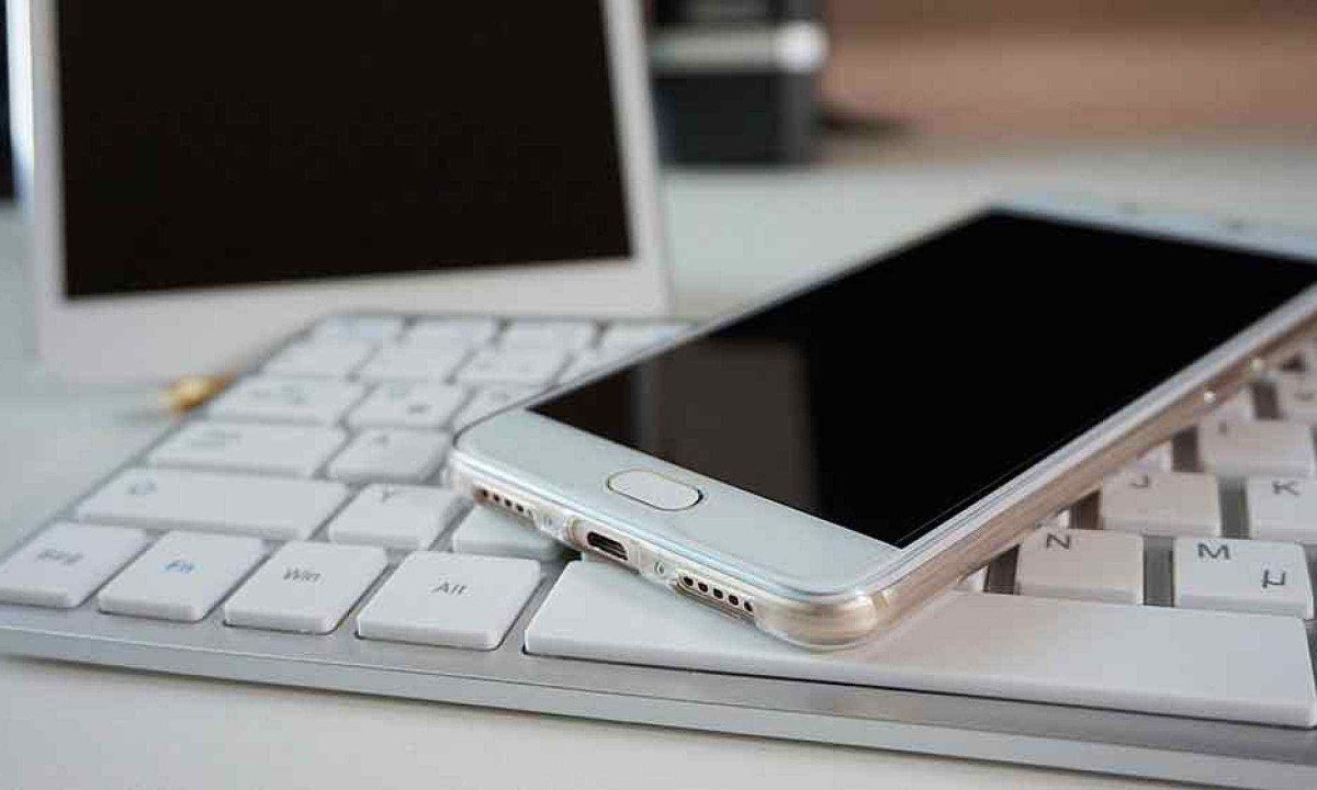O avanço tecnológico e o alcance das redes sociais acabam sendo aliados de golpistas - (crédito: Pixabay/reprodução) O avanço tecnológico e o alcance das redes sociais acabam sendo aliados de golpistas - (crédito: Pixabay/reprodução)