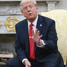 Chanceler do Brasil chega aos EUA, sem saber se conversará com gestão Trump