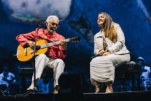 A &#250;ltima exibi&#231;&#227;o de Preta Gil no palco, cantando &#8216;Dr&#227;o&#8217; ao lado do pai