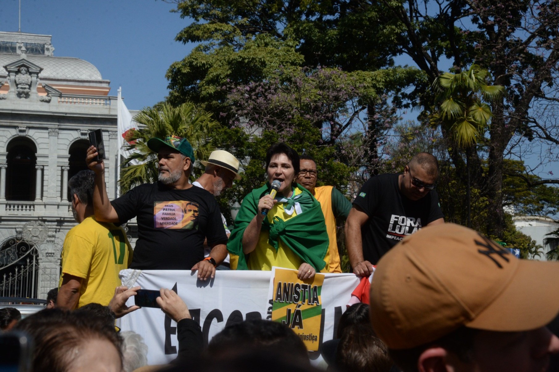 Ato organizado por bolsonaristas na Praça da Liberdade pediu impeachment do ministro do Supremo Tribunal Federal (STF), Alexandre de Moraes-Túlio Santos/EM/D.A Press
