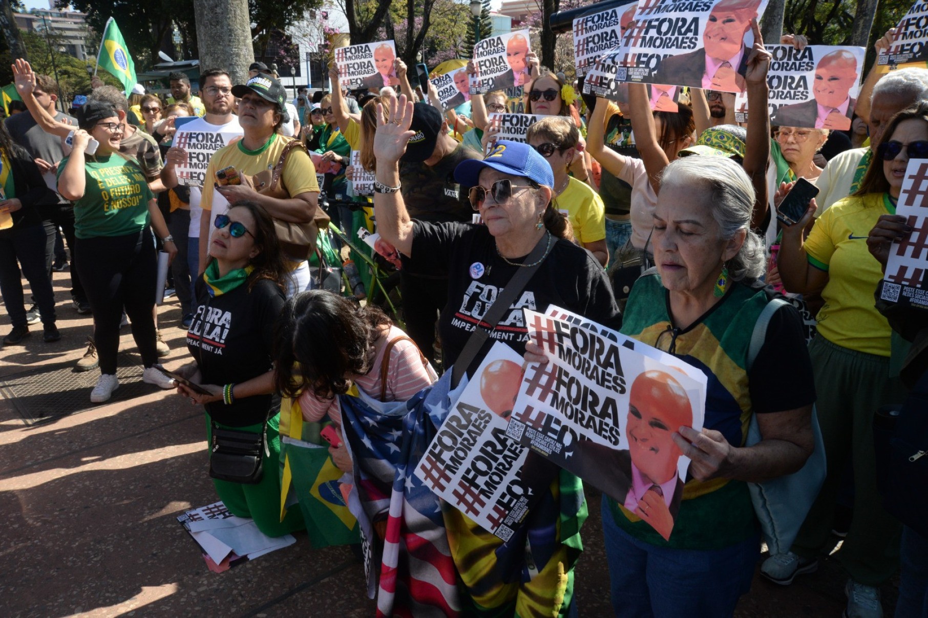 Ato organizado por bolsonaristas na Praça da Liberdade pediu impeachment do ministro do Supremo Tribunal Federal (STF), Alexandre de Moraes-Túlio Santos/EM/D.A Press