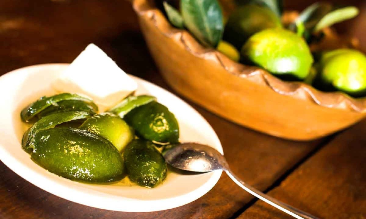 Doce de casca de limão exige cuidados seleção de frutas
 -  (crédito: Bernardo Salce/divulgação)