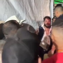 Cantor mineiro denuncia agressão após tentar tirar foto com Eduardo Costa - Reprodução / Redes Sociais