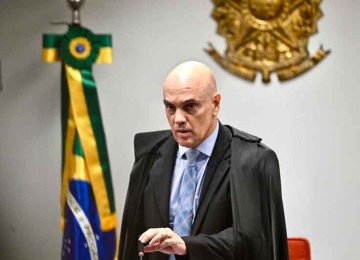 Alexandre de Moraes foi acompanhado em seus voto por outros três ministros, menos Fux

 -  (crédito: EVARISTO SÁ/AFP)