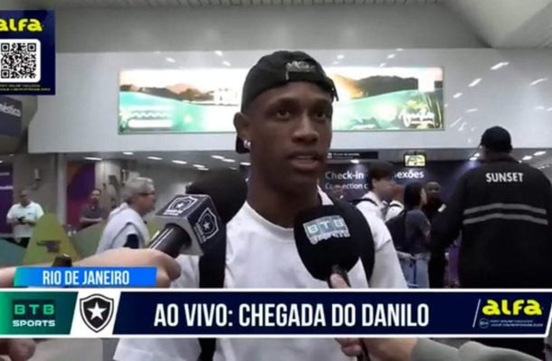 Danilo chega ao Rio para atuar pelo Botafogo: ‘Raça e muita determinação’