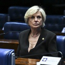 Senadora culpa Eduardo por tornozeleira de Bolsonaro: 'Moleque' - Jefferson Rudy/AgÃªncia Senado