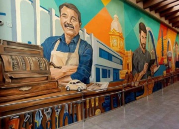 Galeria Rampa, do Ponto Cultural CDL, inaugura o painel 'Grande balcão belo-horizontino' -  (crédito: Najela Bruck / CDL-BH)