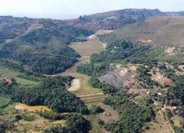 Com 914.500m3 de rejeitos, barragem B1-A está em nível 2 de emergência, mas a ANM ressalta que "não foram registradas anomalias que indiquem risco iminente de rompimento"

 -  (crédito: Leandro Couri/EM/D.A Press)