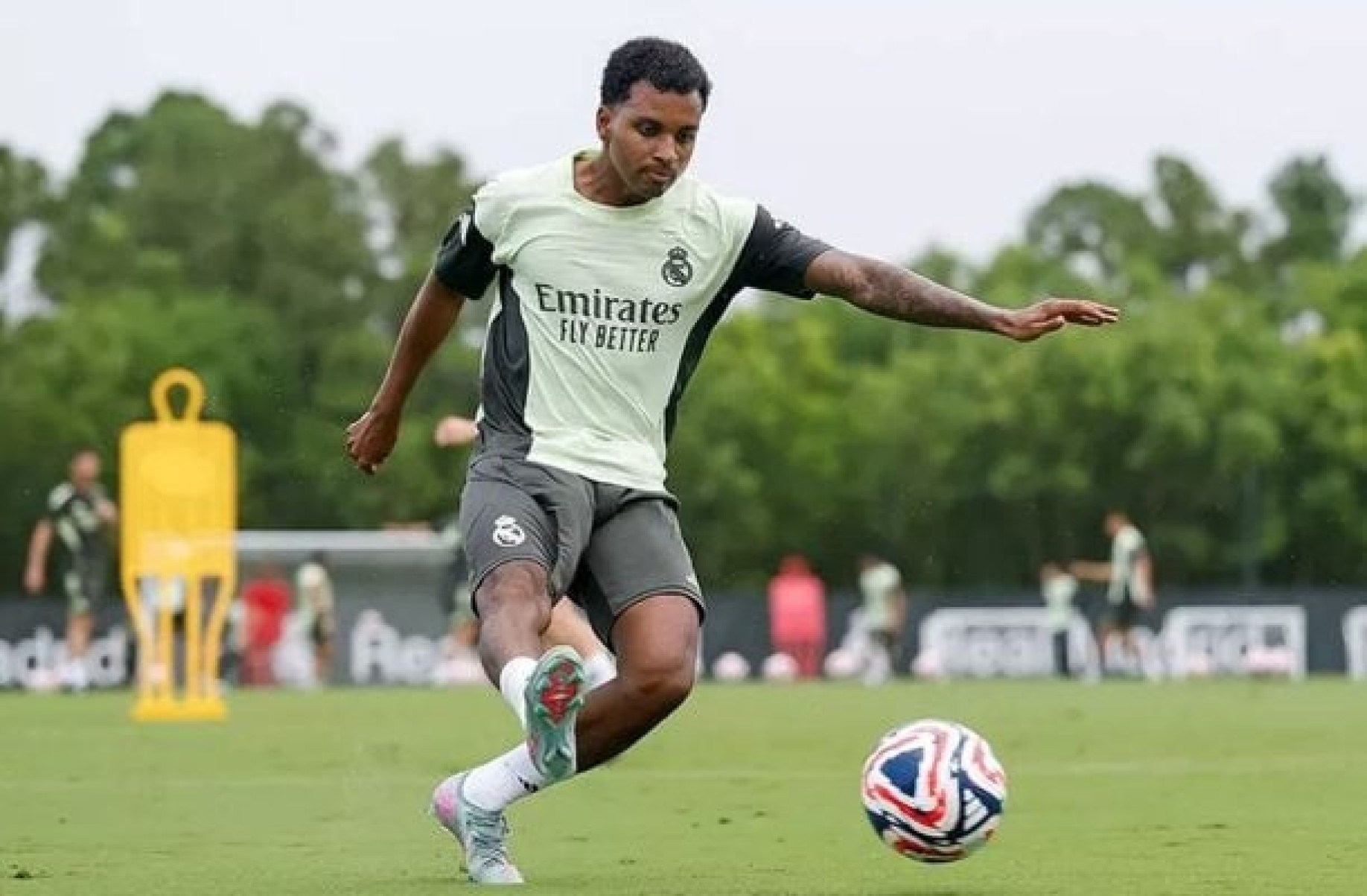 Tottenham pode entrar na disputa pela contratação de Rodrygo, do Real Madrid