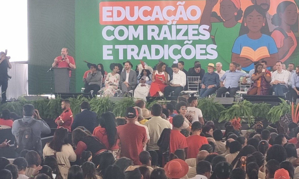 Alexandre Silveira, ministro de Minas e Energia,confirmou o lan&ccedil;amento do programa G&aacute;s Para Todos para 5 de agosto -  (crédito: Luiz Ribeiro/EM/D.A Press)