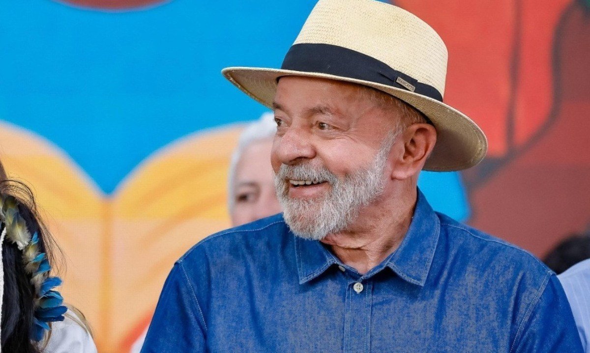 Presidente Luiz Inácio Lula da Silva participa de cerimônia de entregas do governo federal em Minas Novas, no Vale do Jequitinhonha -  (crédito: Ricardo Stuckert / PR)