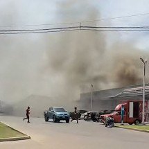 Tailândia e Camboja se atacam com caças e artilharia em disputa com 11 mortos - Cortesia do usuário do Facebook Chatchak Ratsamikaeo / AFP