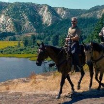 "Indomável" tem paisagens deslumbrantes e excesso de subtramas - Netflix/divulgação