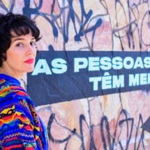 Escritora Flávia Péret lança ‘Coisas presentes demais’ na Quixote Livraria - Bianca de Sa/Divulgação