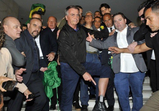  Minervino Júnior/CB