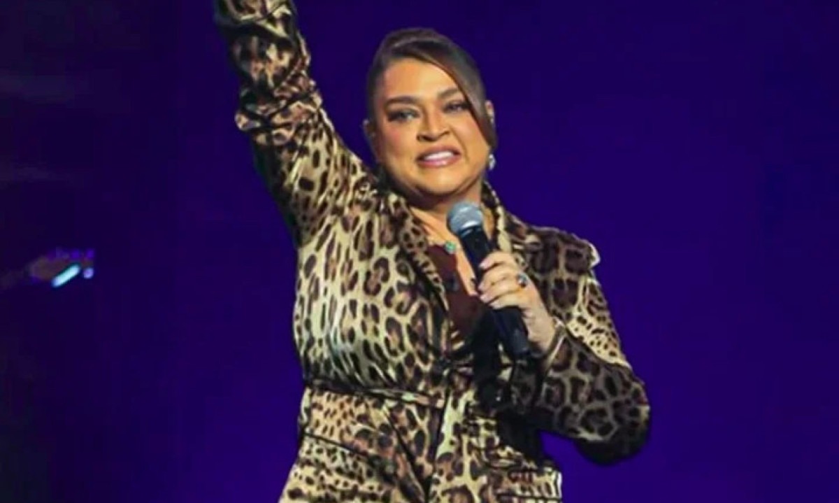 Vídeo: Fãs se despedem de Preta Gil cantando grande sucesso da cantora - (crédito: Tupi - Pablo Oliveira) Vídeo: Fãs se despedem de Preta Gil cantando grande sucesso da cantora - (crédito: Tupi - Pablo Oliveira)