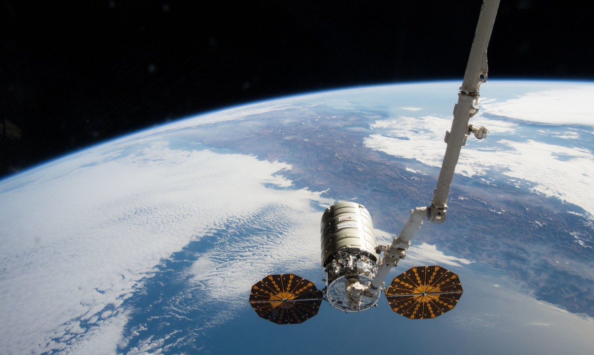 Satélite na órbita do planeta Terra; imagem meramente ilustrativa
- (crédito: Nasa) Satélite na órbita do planeta Terra; imagem meramente ilustrativa
- (crédito: Nasa)