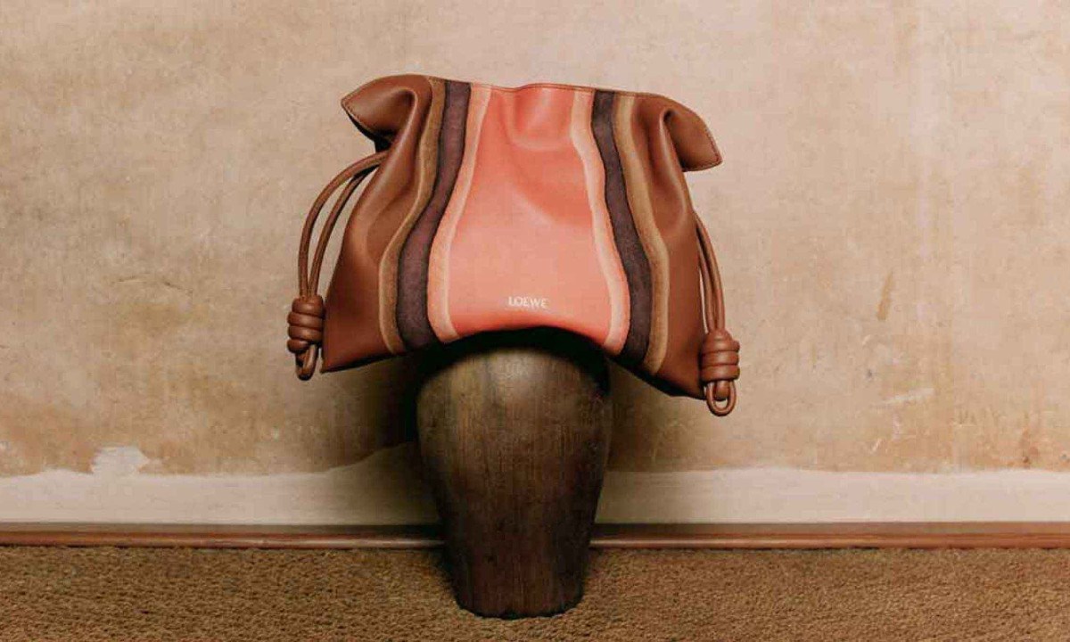 Bolsa Loewe - (crédito: Divulgação) Bolsa Loewe - (crédito: Divulgação)